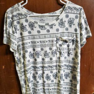 White Top with Black Outlined Elephants - Medium